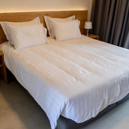 Comfort Suites & Rooms Larissa Exteriör bild