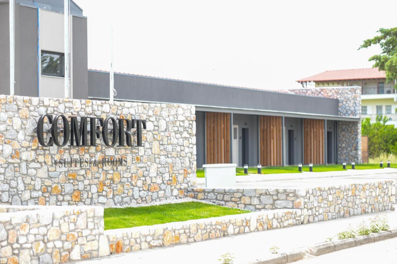 Comfort Suites & Rooms Larissa Exteriör bild