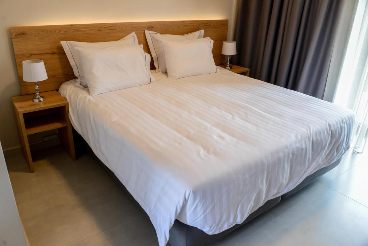 Comfort Suites & Rooms Larissa Exteriör bild