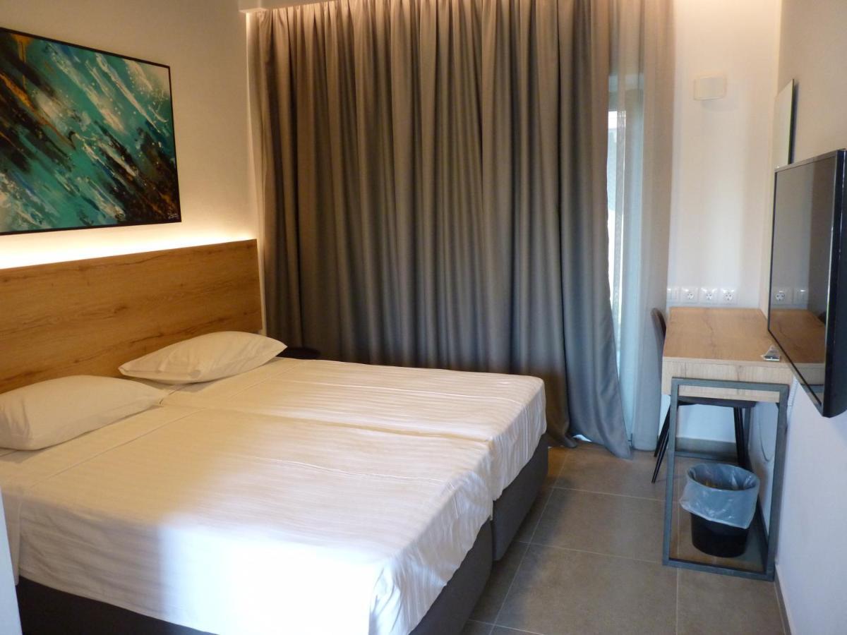 Comfort Suites & Rooms Larissa Exteriör bild